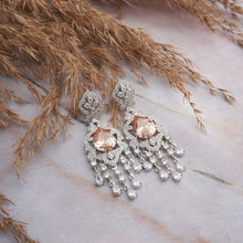 Load image into Gallery viewer, Reva Earrings
