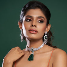 Load image into Gallery viewer, Reva Earrings - Green
