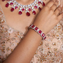 Load image into Gallery viewer, Ritwik Bracelet - Red
