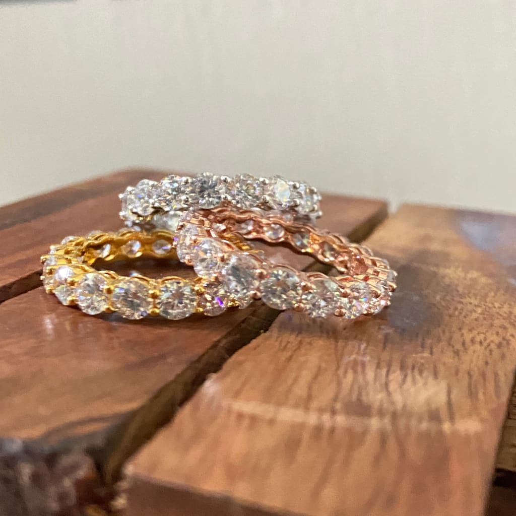 Round Eternity Ring Mozaati