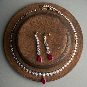 Saba Necklace Set