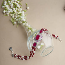 Load image into Gallery viewer, Shaizeen Choker - Red

