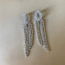 Load image into Gallery viewer, Sharon Earrings
