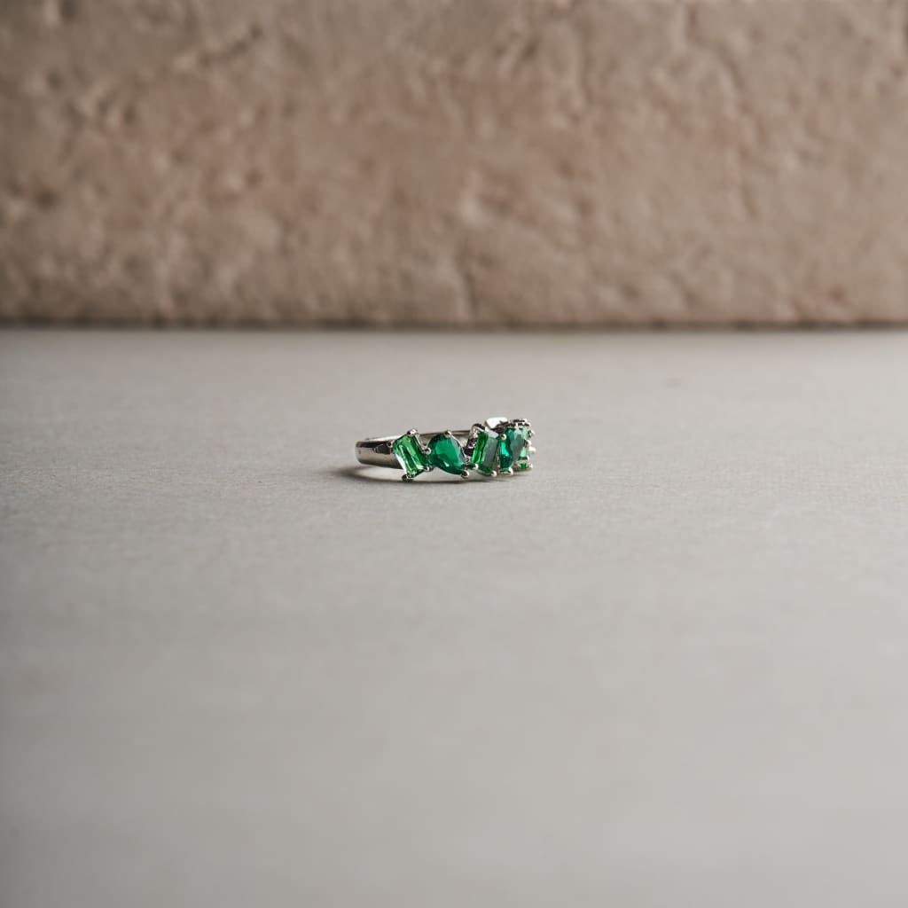 Tsuki Ring - Green / US 6