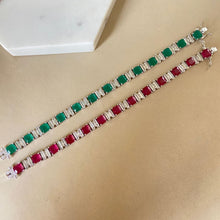 Load image into Gallery viewer, Verona Bracelet

