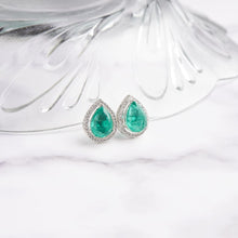 Load image into Gallery viewer, Xylia Earrings - Green&amp;Silver
