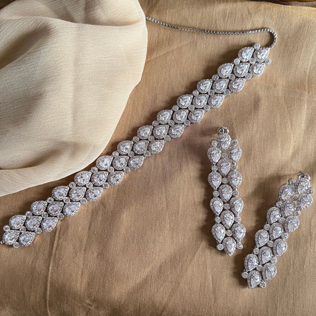 Zari Necklace Set - Silver
