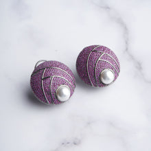 Load image into Gallery viewer, Zoya Earrings - Gunmetal - Red

